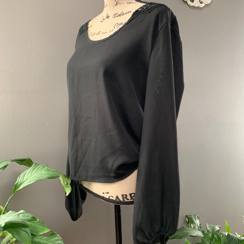 Black Top Small